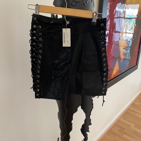 NWT LA Roxx leather mini skirt - Picture 2 of 11